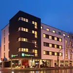 Express By Ihg Hotel 3*