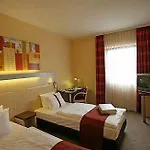 Hotel Express Gütersloh, An Ihg 3*