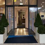 Express By Ihg 3*