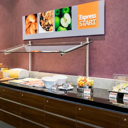 Express By Ihg Hotel Gutersloh