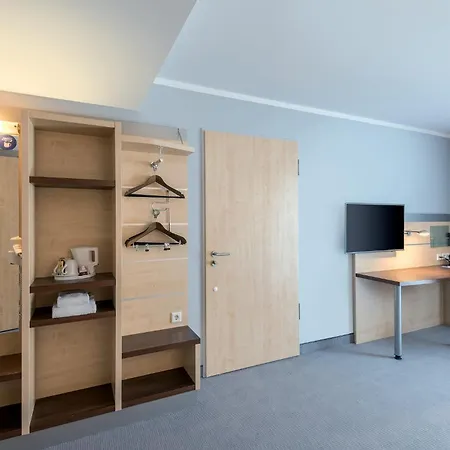 Express By Ihg Hotell Gütersloh
