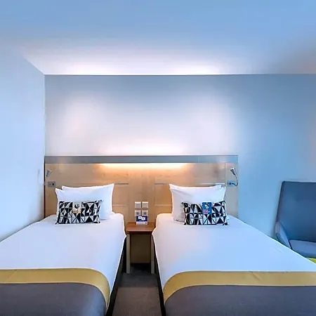 Express By Ihg Hotell Gütersloh
