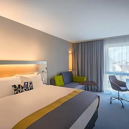 Hotell Express By Ihg 3*