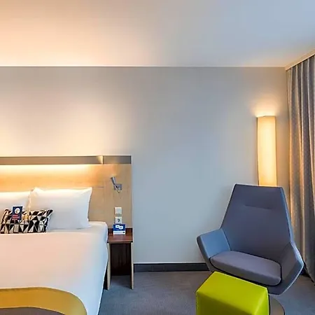 Express By Ihg 3*