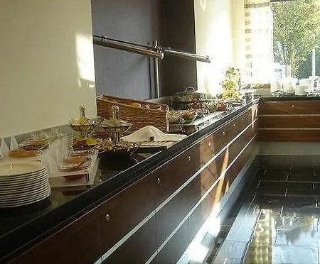 Express Gütersloh, An Ihg 3* Gütersloh