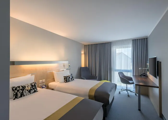 Express By Ihg 酒店 居特斯洛