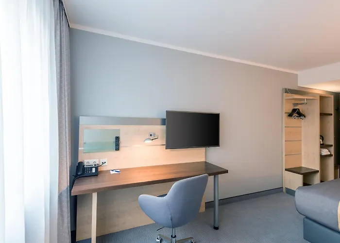 Express By Ihg Hotel Gütersloh