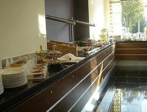 Express By Ihg 3* 居特斯洛