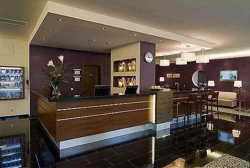Express By Ihg 酒店